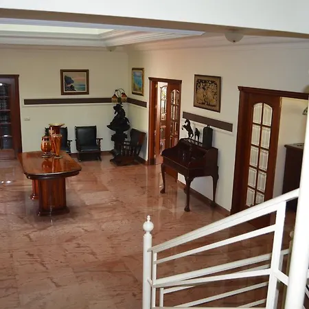 Villa Pergola *